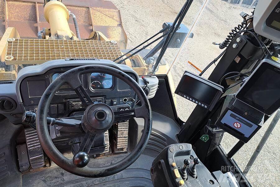 CAT 950 H Kolesni nakladalci