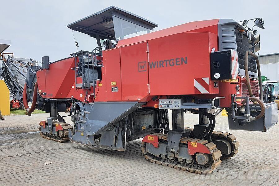 Wirtgen W 220 Freze za asfalt