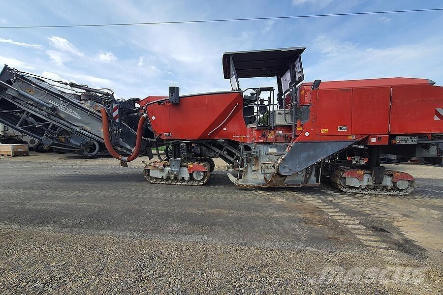 Wirtgen W 250 Freze za asfalt
