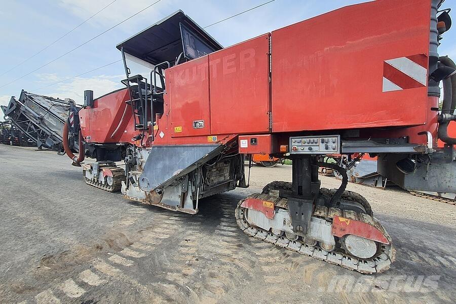 Wirtgen W 250 Freze za asfalt
