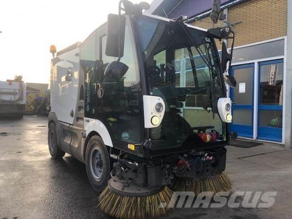 Mathieu Azura MC 210 Flex Cestni pometači
