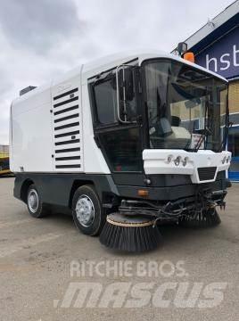Ravo 540 STH Cestni pometači