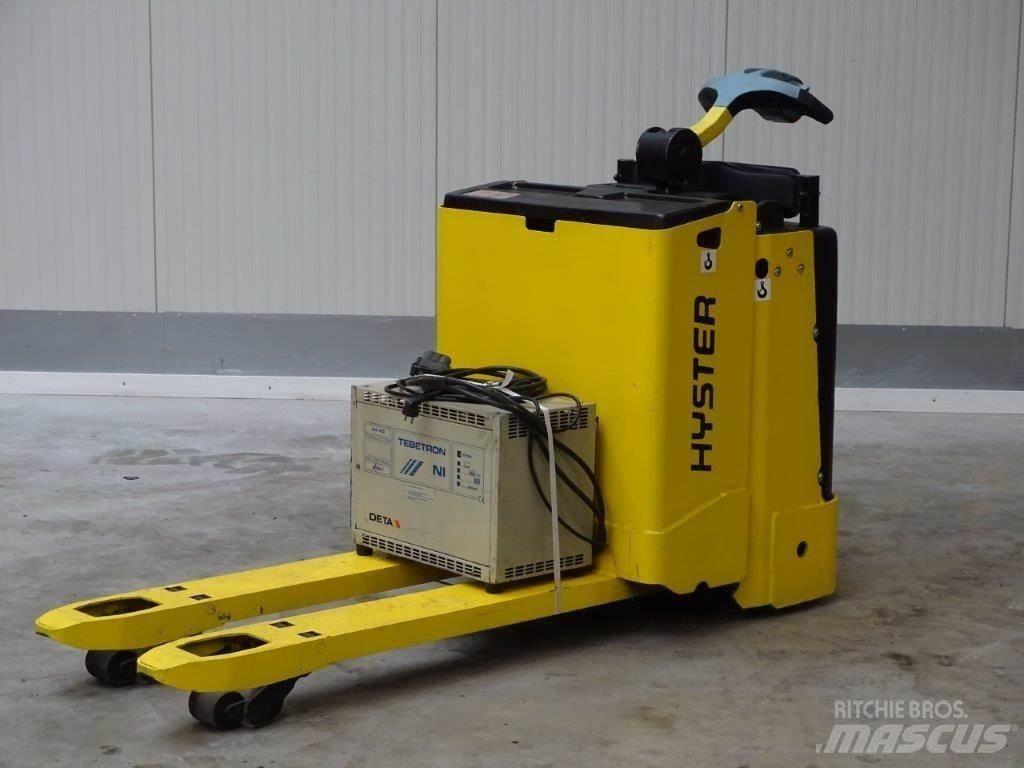 Hyster P2.0S Električni nizko dvižni viličar