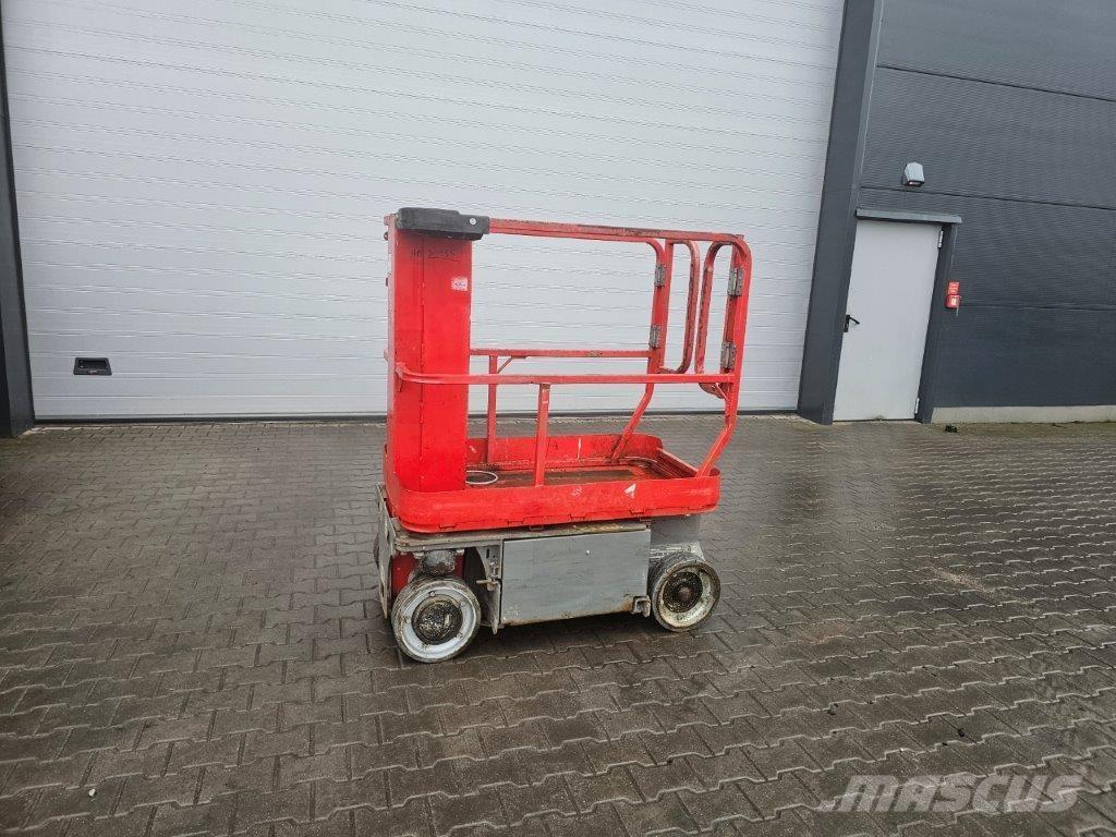 JLG 1230ES Vertikalna dvigala