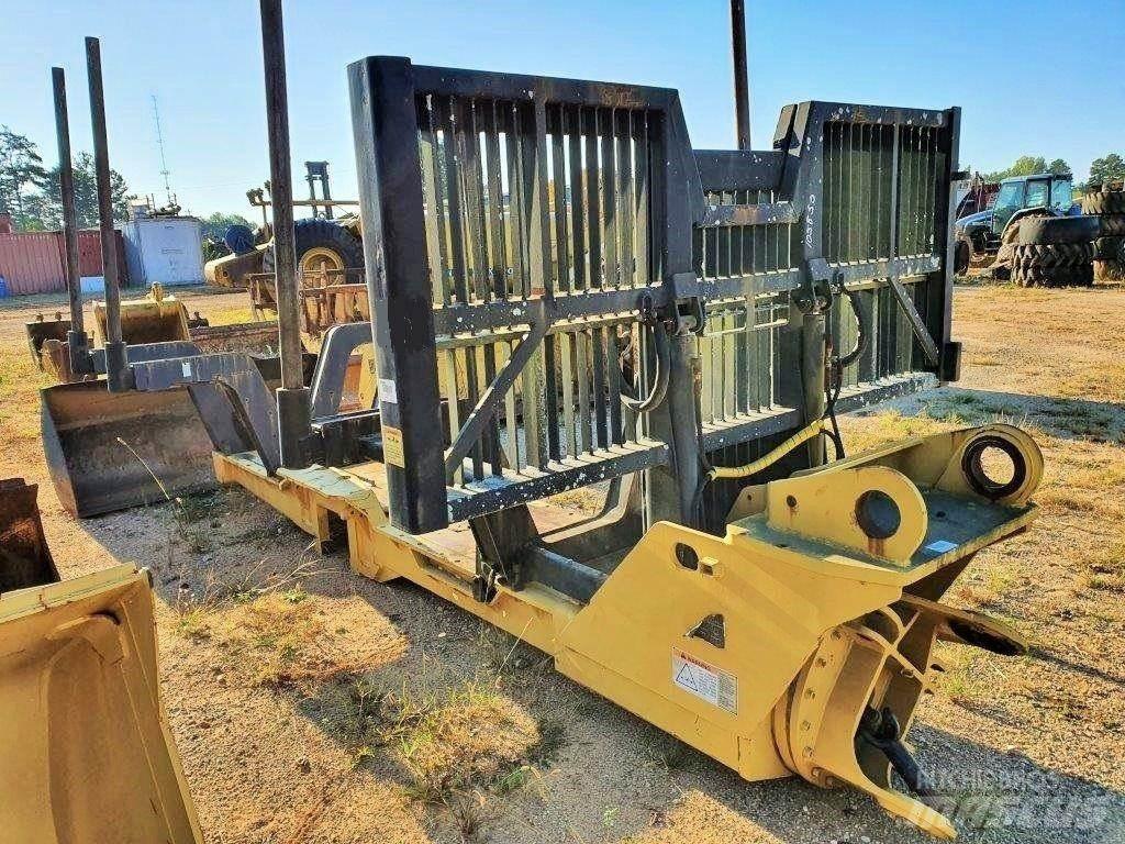 CAT 574 Drugo