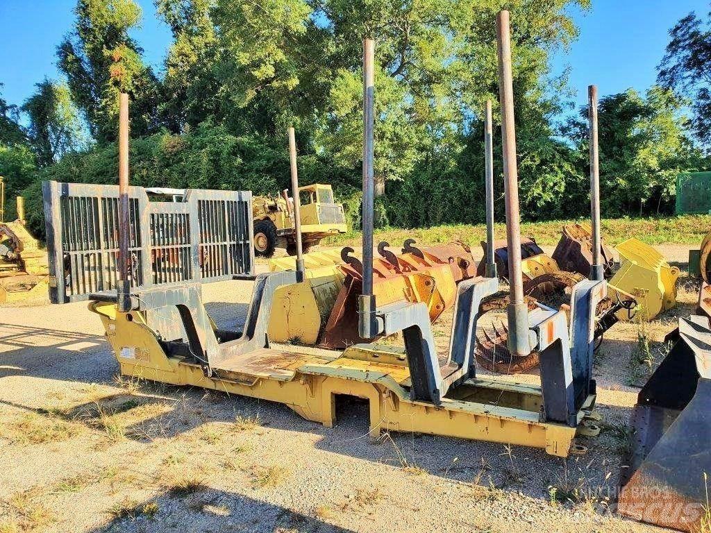 CAT 574 Drugo