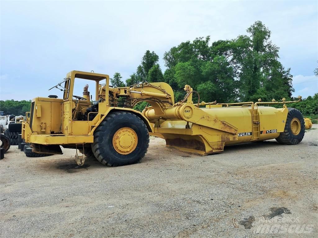 CAT 631D Tovornjaki za vodo