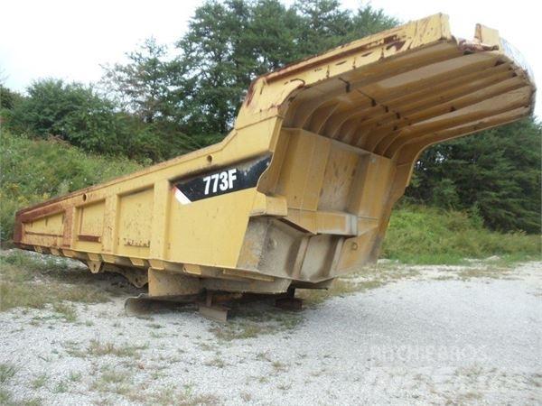 CAT 773F Drugo