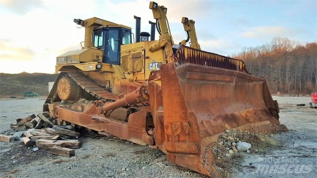 CAT D11R Buldožerji goseničarji
