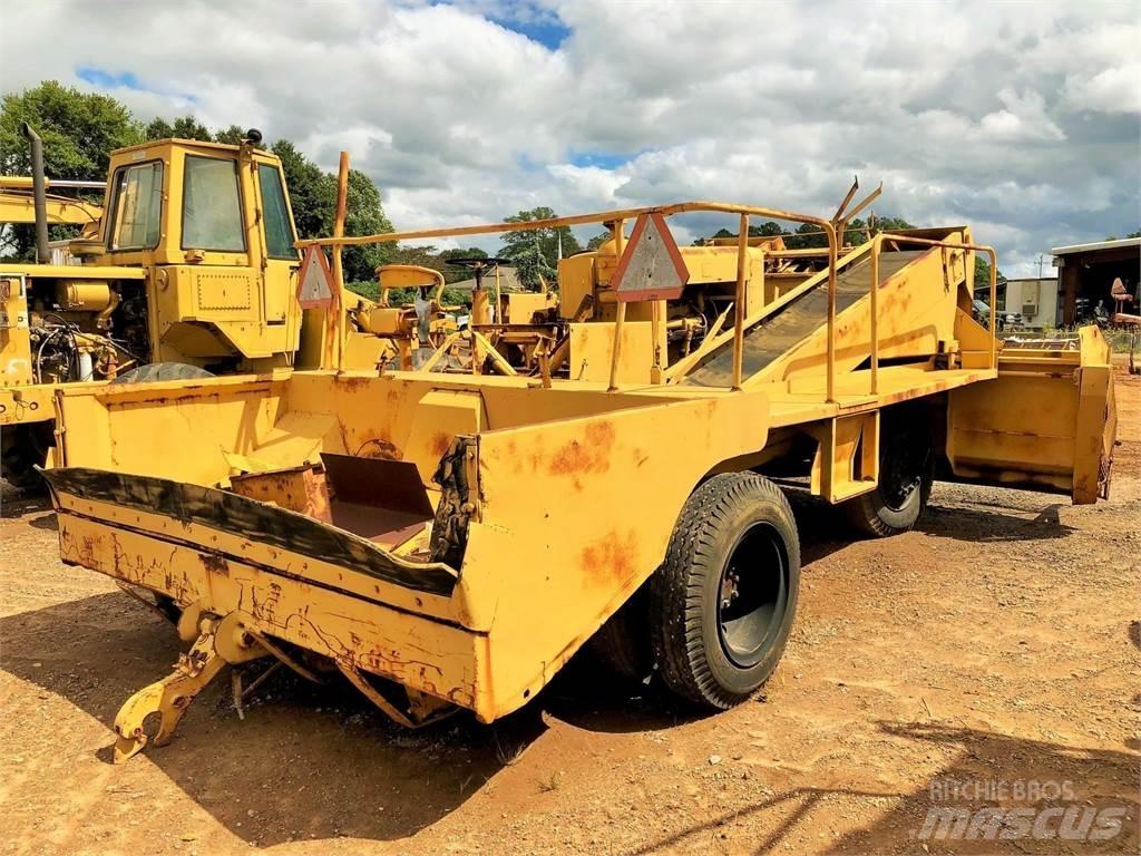 Etnyre M220-11 Drugo