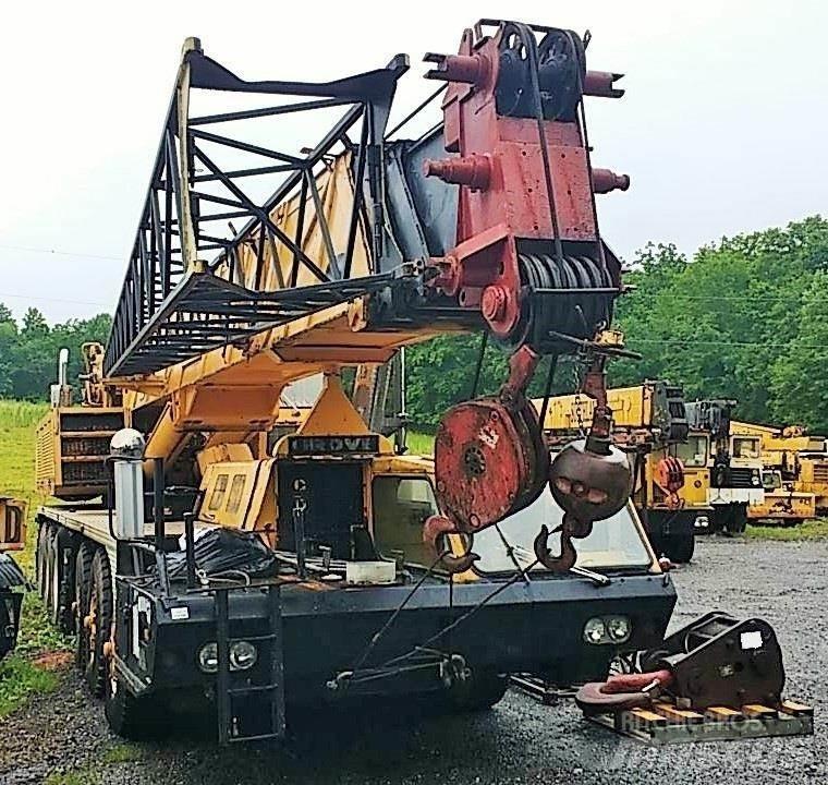 Grove TM800 Tovornjaki z žerjavom