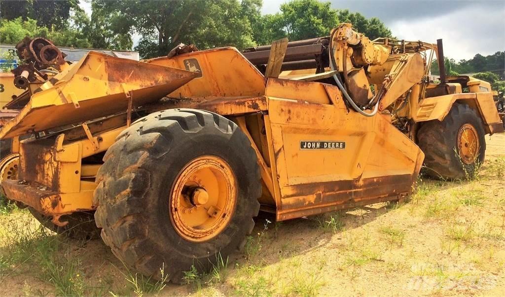 John Deere 762 Strgalci