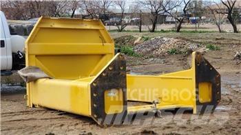Komatsu WA1200 Kabine in notranjost