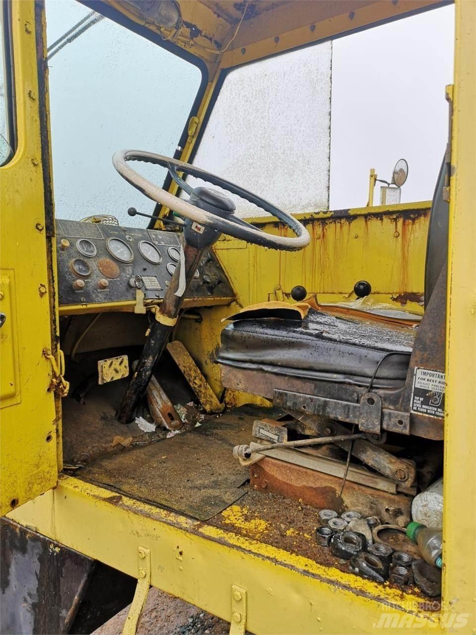 P&H 650 Tovornjaki z žerjavom
