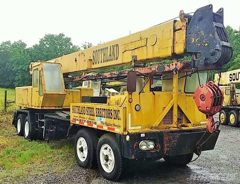 Pettibone 60TK Tovornjaki z žerjavom