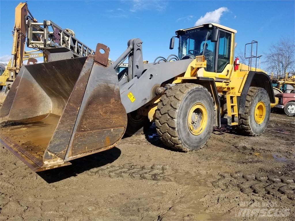 Volvo L180F Kolesni nakladalci