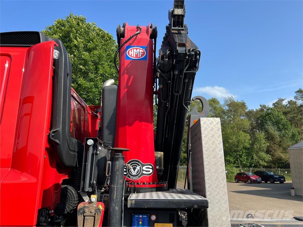 DAF CF 480 FAX 8x2*6 Razstavljivi tovornjaki z žičnimi dvigali