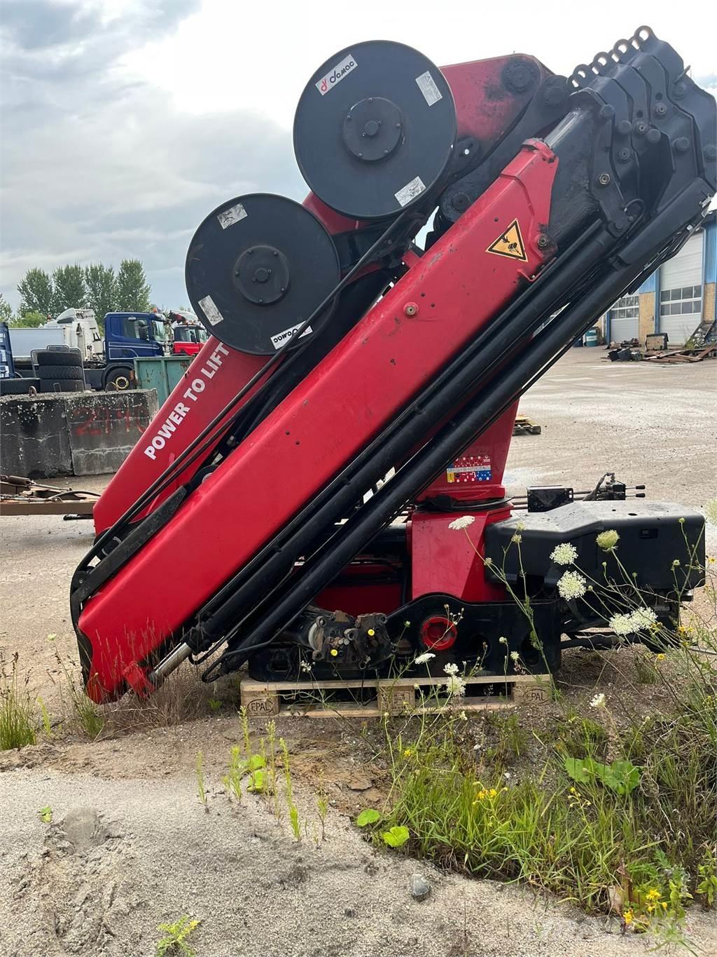 HMF 2620K5 RC Paletna dvigala