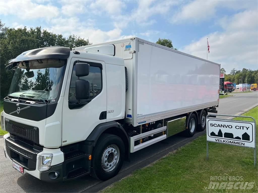 Volvo FE320 6x2*4 Tovornjaki zabojniki