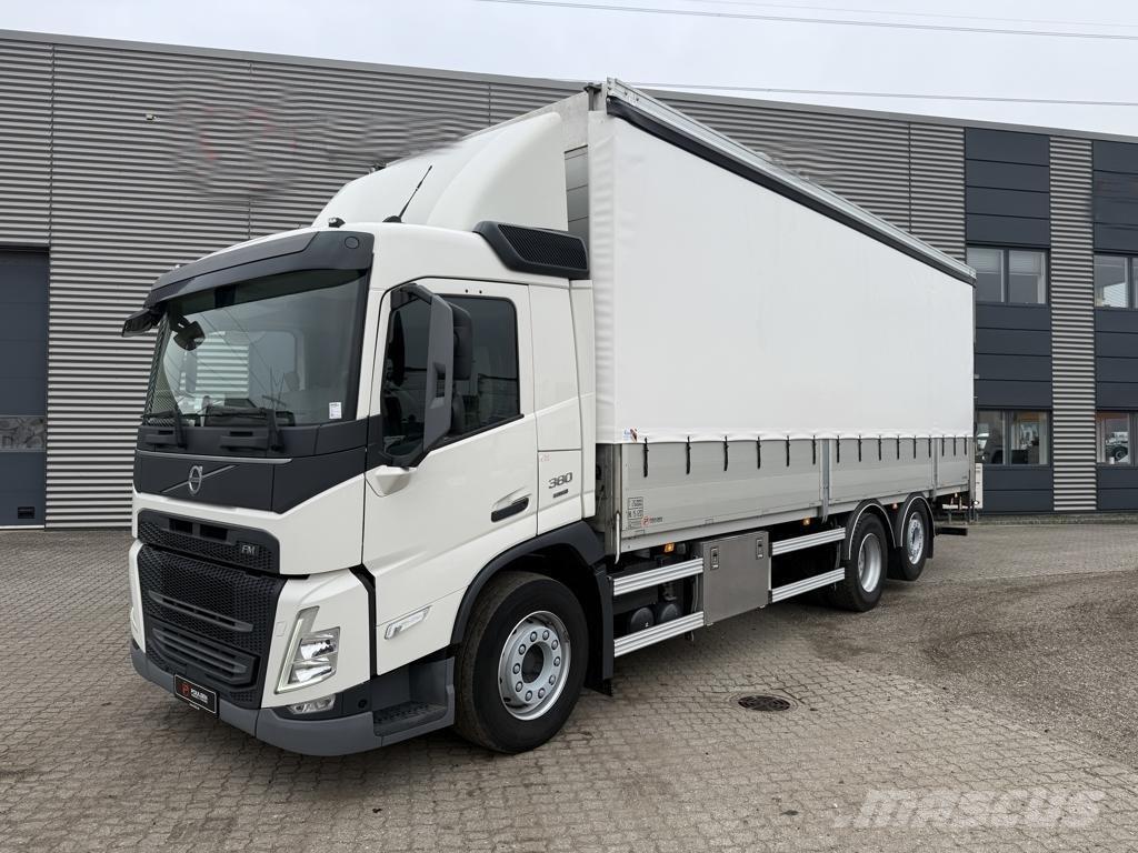 Volvo FM380 7800mm Tovornjaki s ponjavo