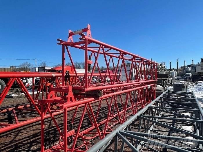 Liebherr  Boom in dipper roke