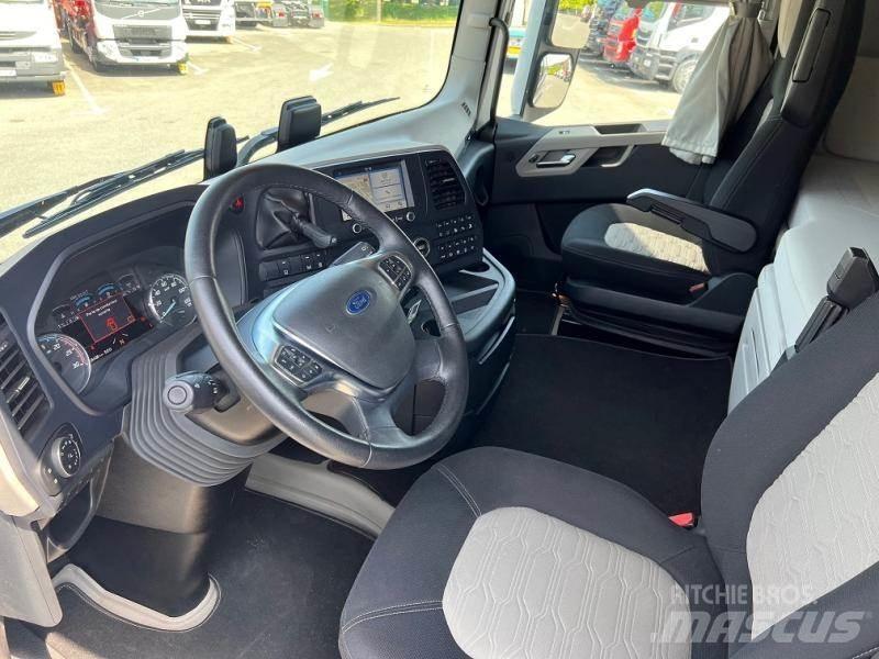 Ford F-MAX Vlačilci