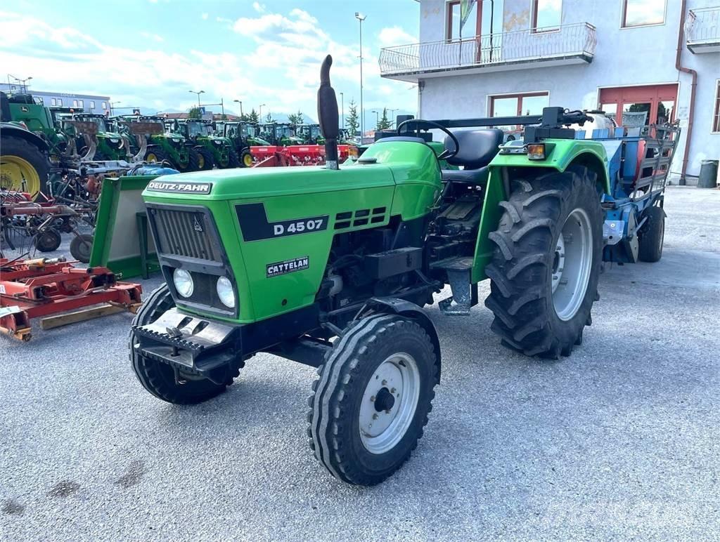 Deutz-Fahr D 45 07 Traktorji