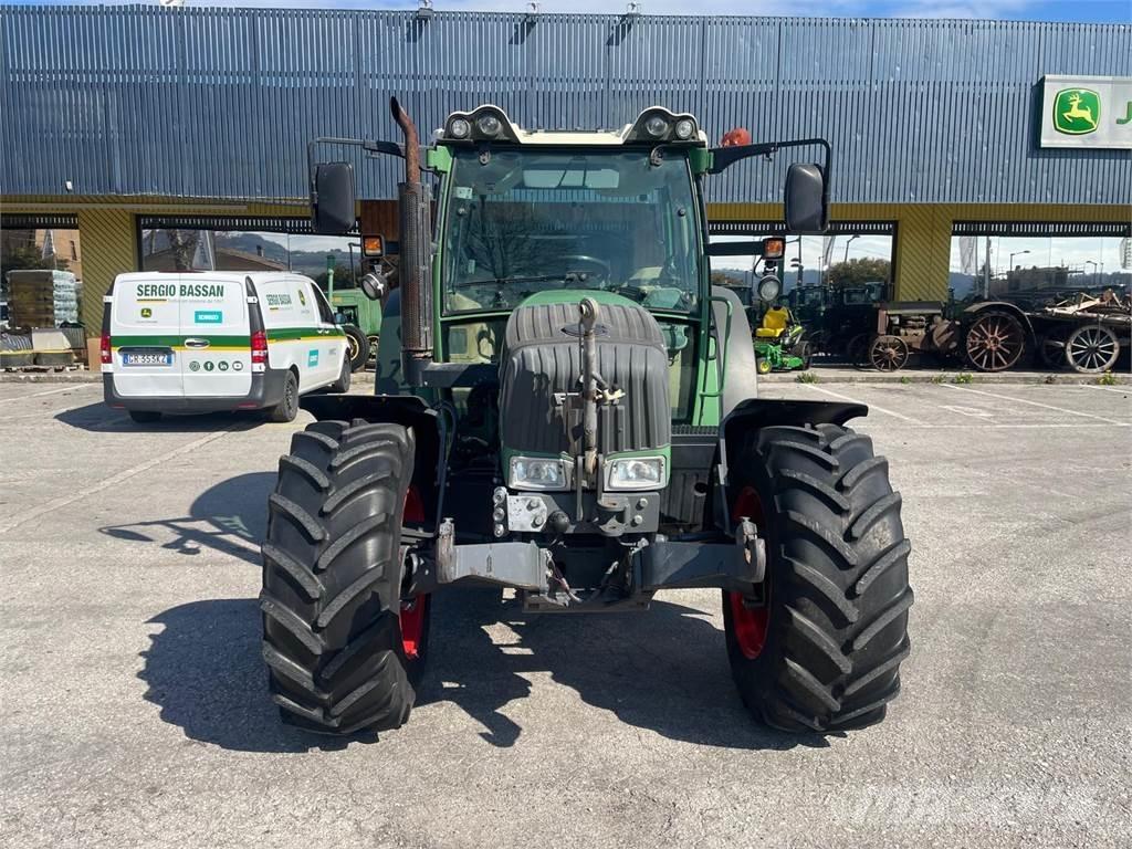 Fendt 211 VARIO Traktorji