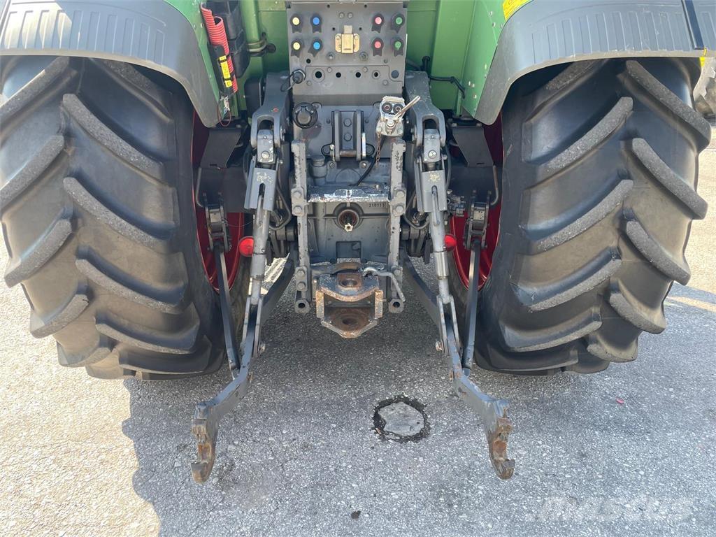 Fendt 211 VARIO Traktorji