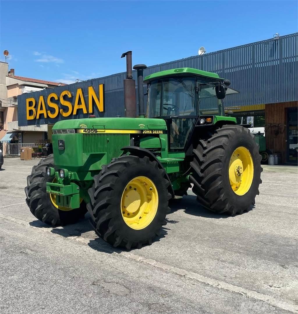 John Deere 4955 Traktorji