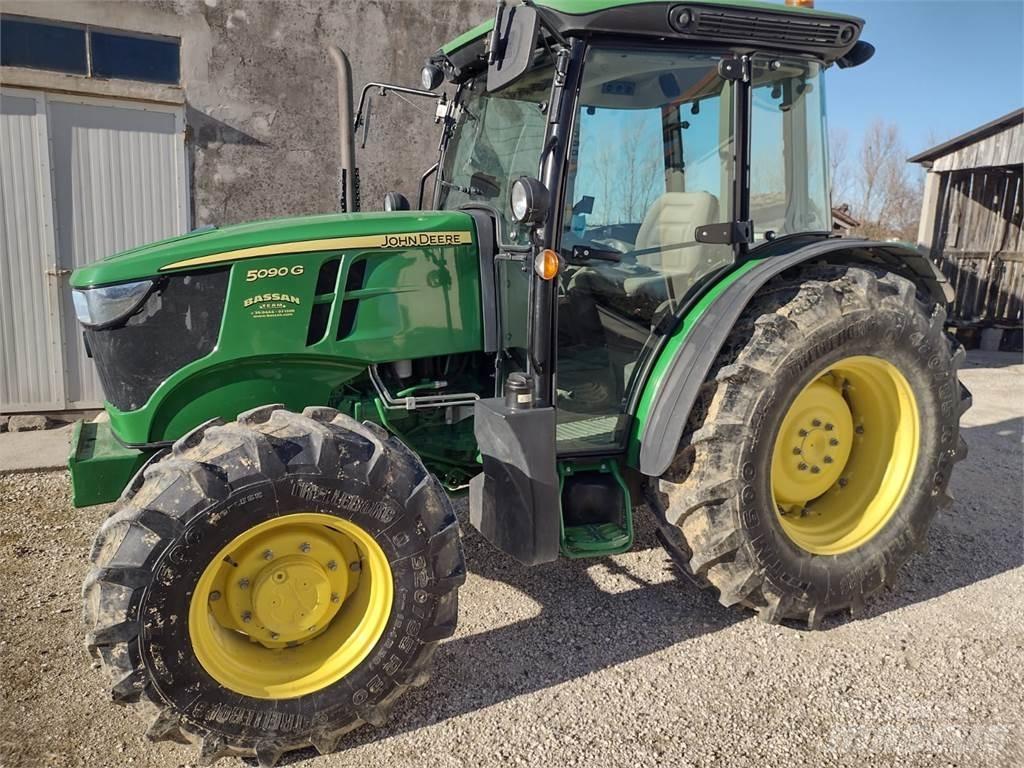 John Deere 5090 G Traktorji