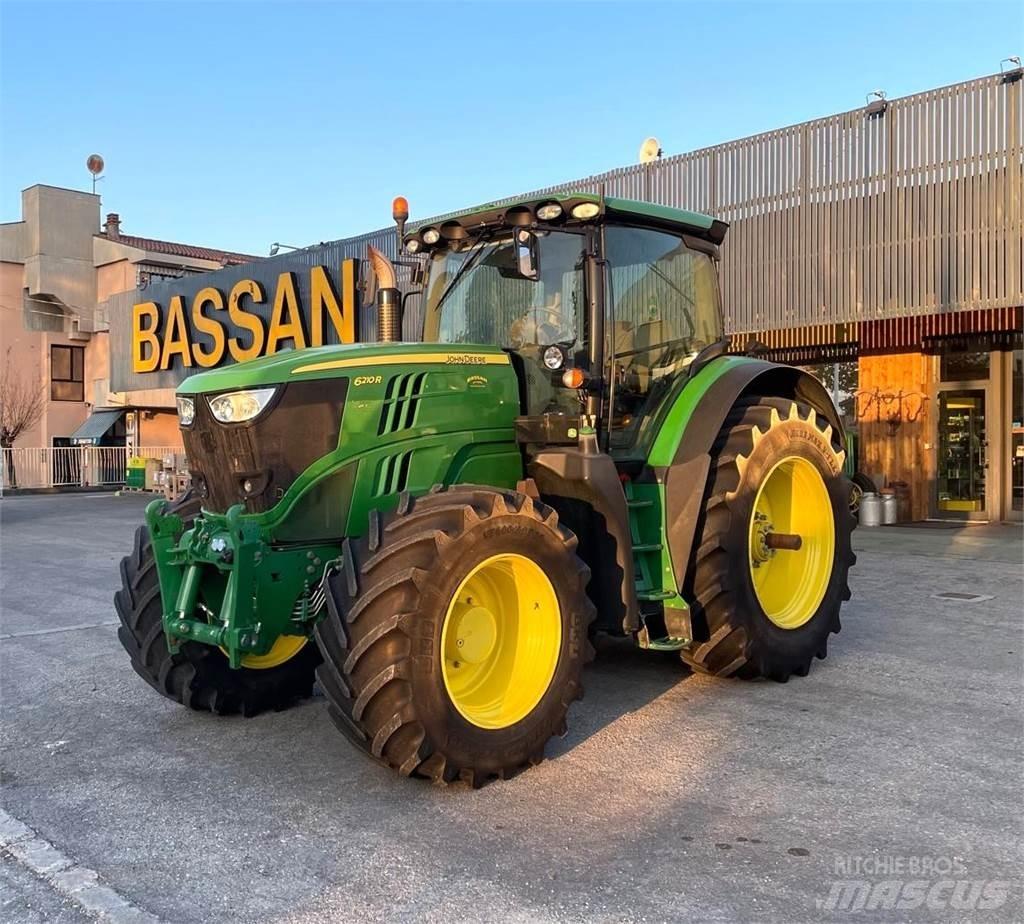 John Deere 6210 R Traktorji