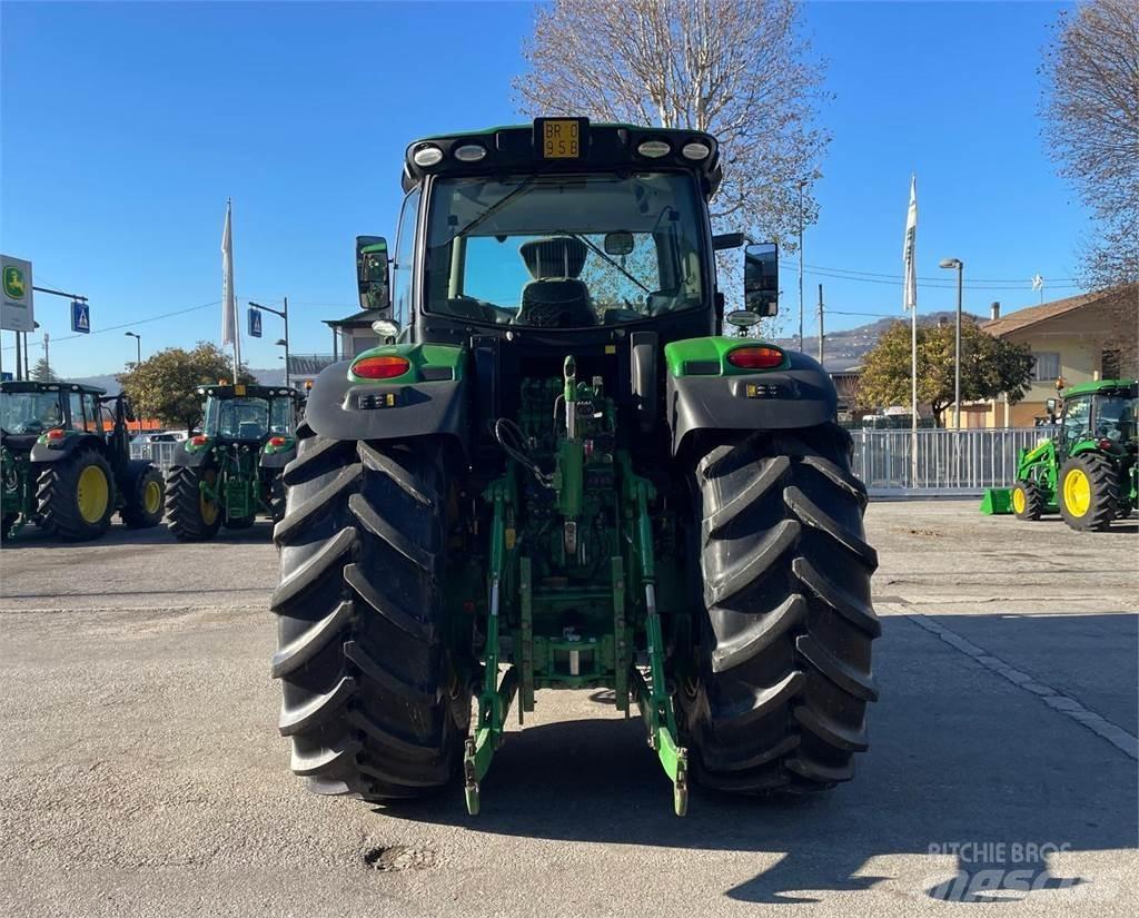 John Deere 6250 R Traktorji