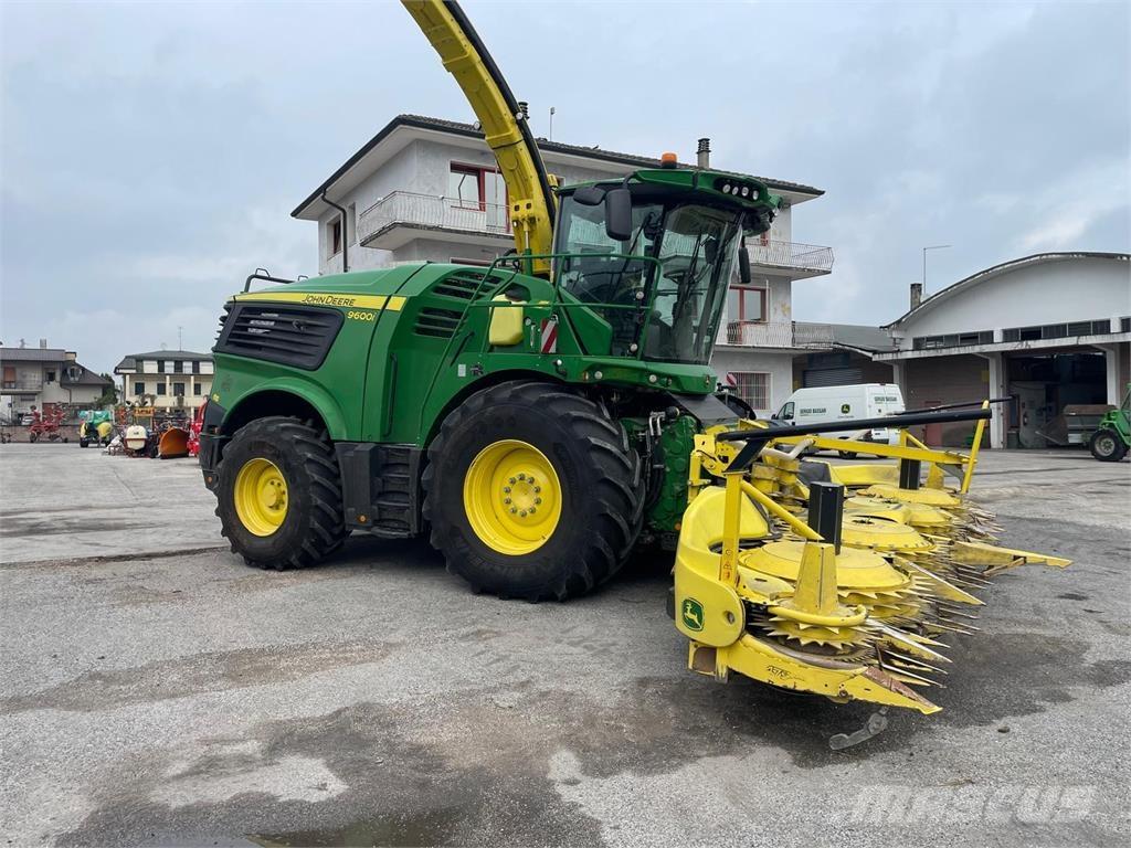 John Deere 9600i Kombajni za krmo