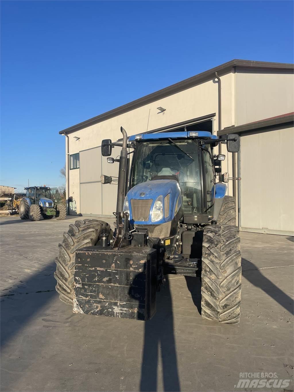 New Holland T6060 Traktorji