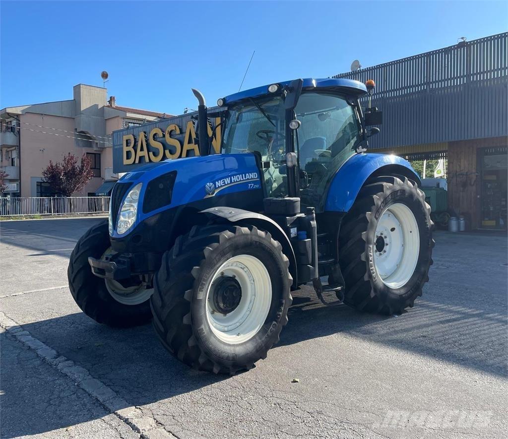New Holland T7 210 Traktorji