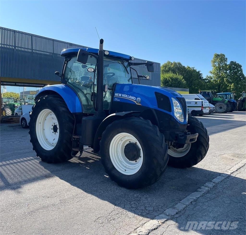 New Holland T7 210 Traktorji