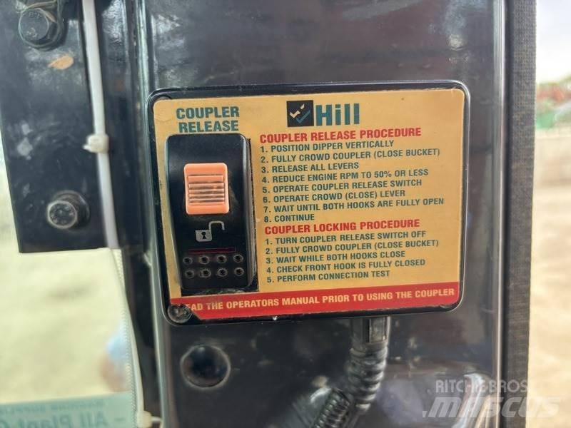 Hitachi ZX135 US-6 Bagri goseničarji