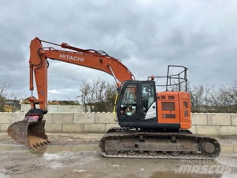 Hitachi ZX225USLC-6 Bagri goseničarji