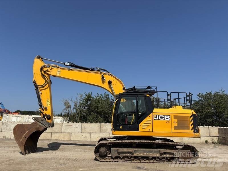 JCB 220X L 4F Bagri goseničarji
