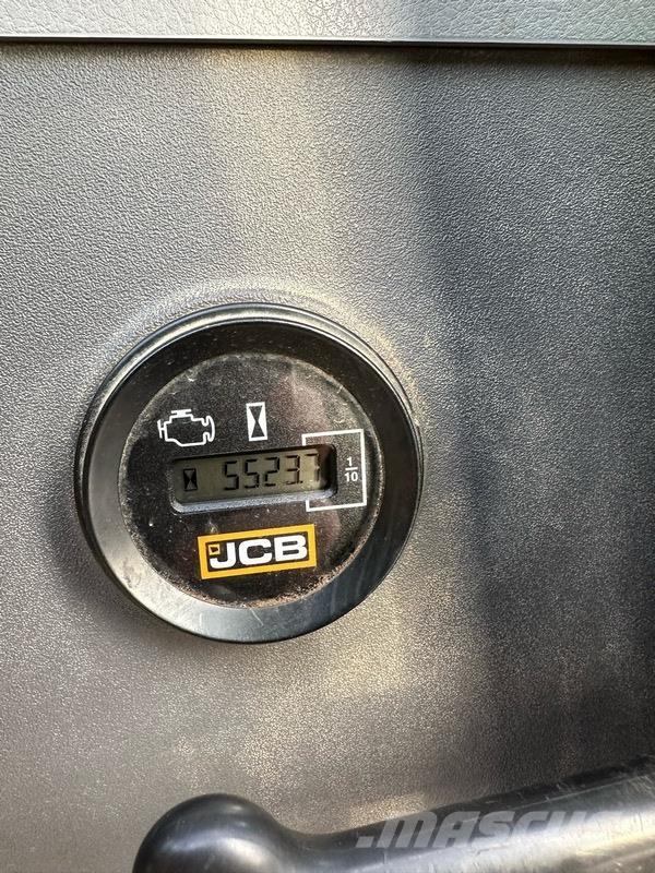 JCB 220X L 4F Bagri goseničarji