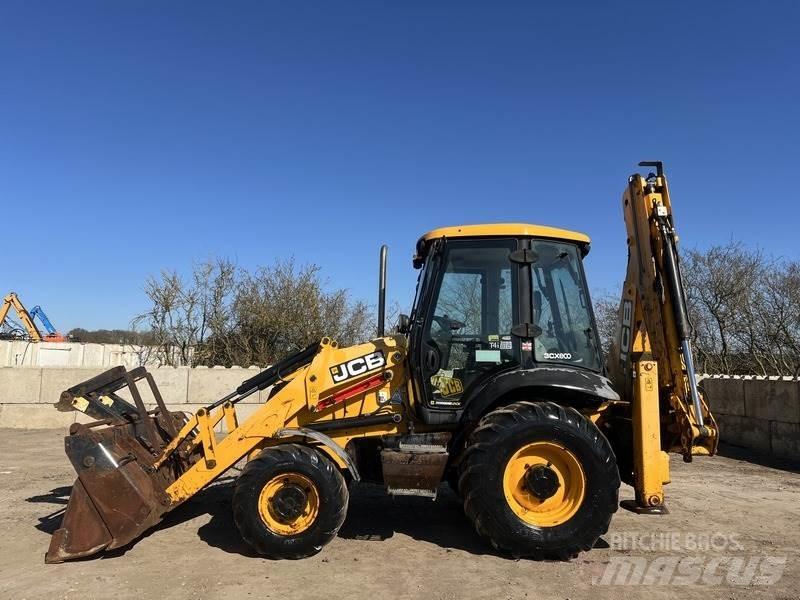 JCB 3CX Sitemaster Rovokopači