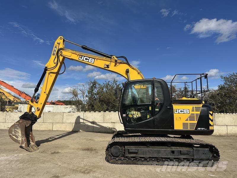 JCB JS131 LC Bagri goseničarji