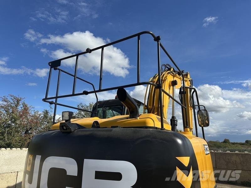 JCB JS131 LC Bagri goseničarji