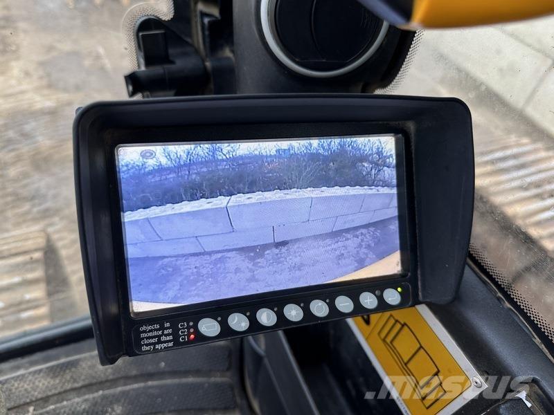 JCB JS370 LC T4 Bagri goseničarji