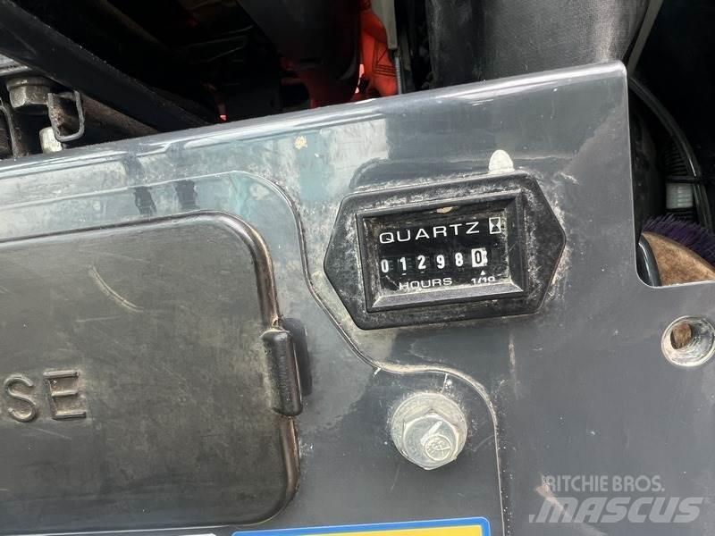 Kobelco SK28SR-6E Mini bagri <7t