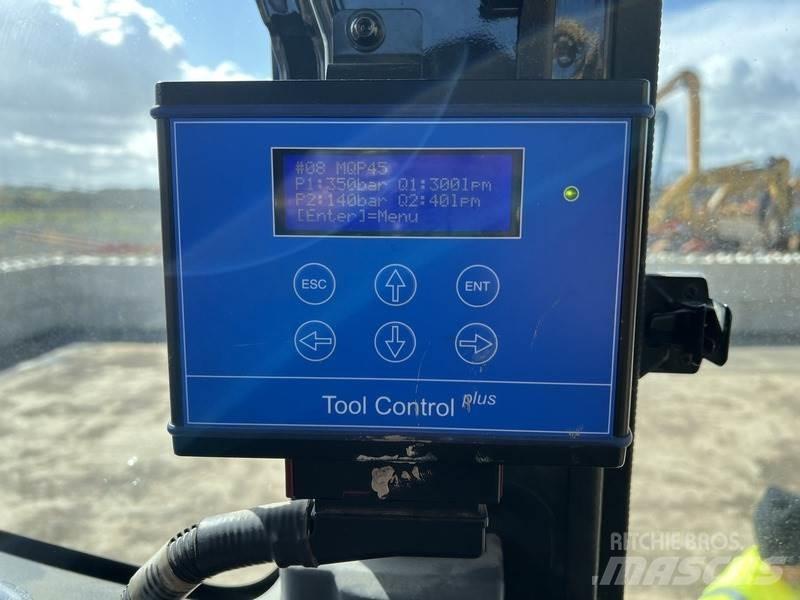 Komatsu PC490HRD-11 Rušilni bagri