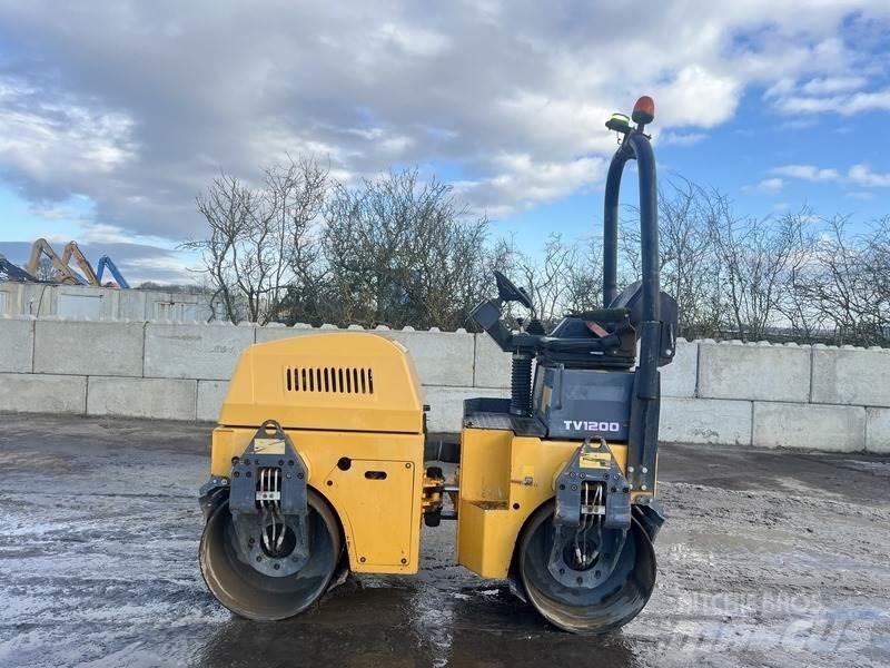 Mecalac TV1200 Dvojni valjarji