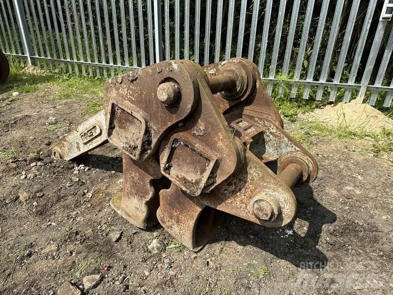 MST Manual Pulveriser Klešče