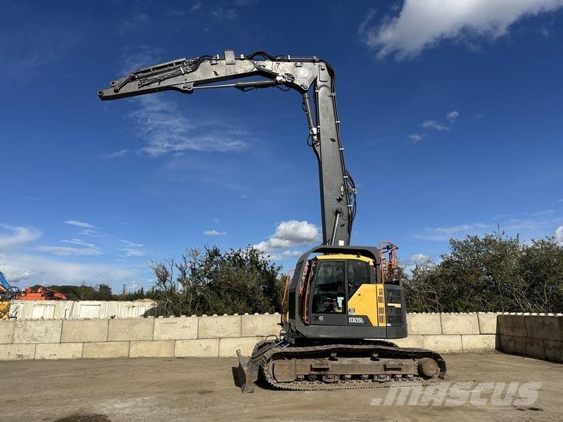 Volvo ECR235E HRD Rušilni bagri